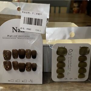 CUTE BRAND NEW PRESS ON NAILS! 2 SETS